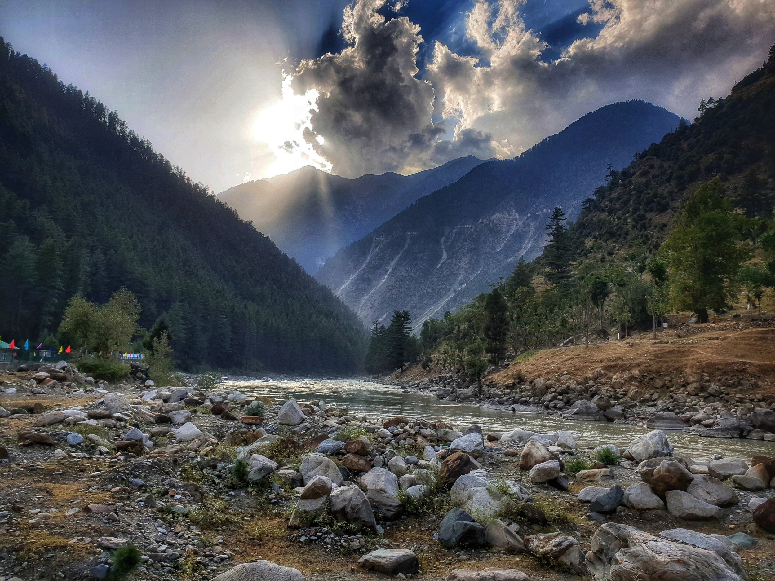 Getting around in Local Transport in Kashmir