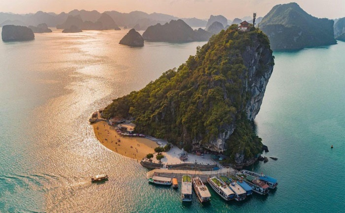 Must-have Experiences in Halong