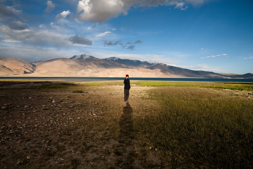 Spiritual Retreats in Pangong Lake