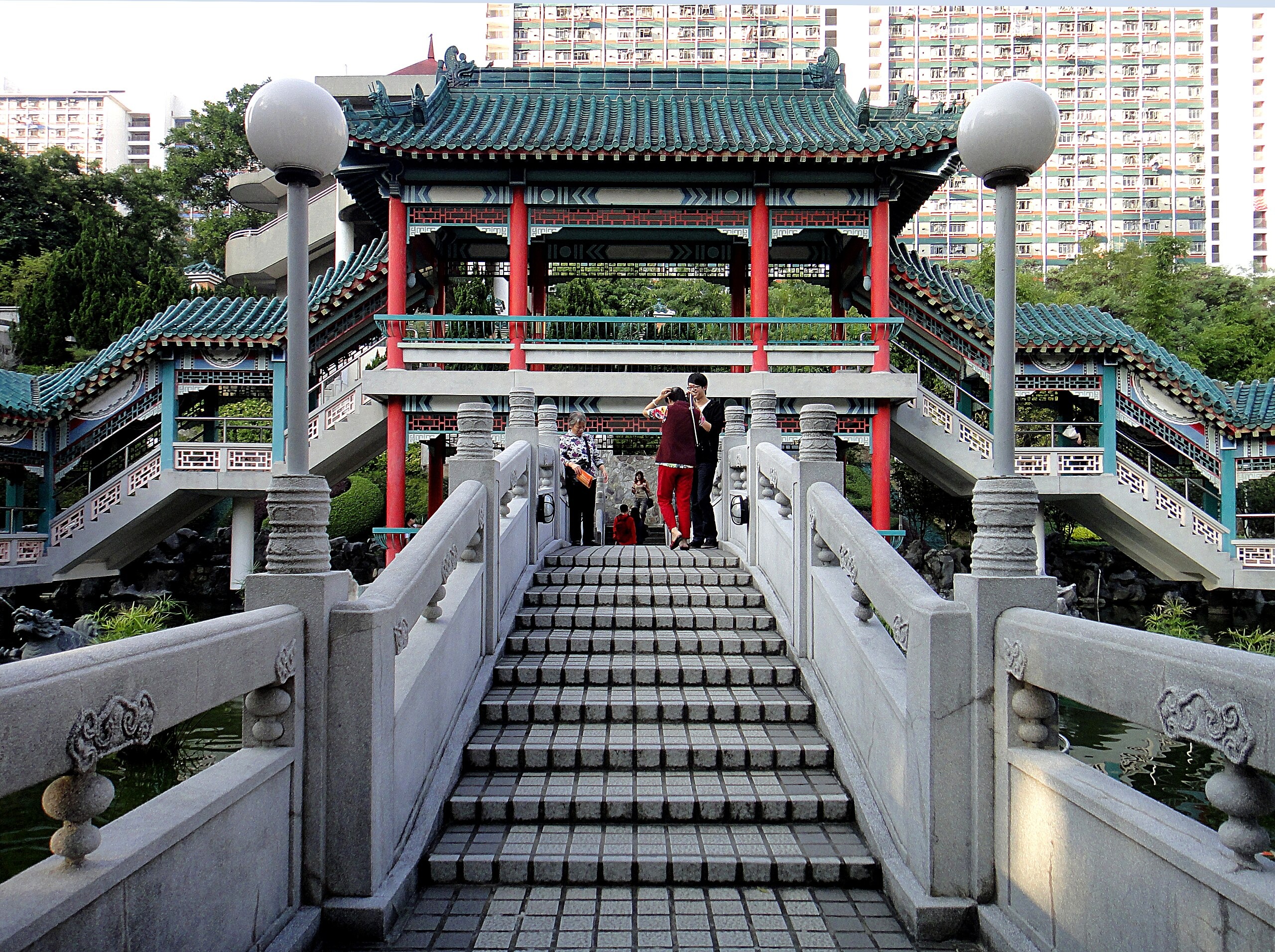 Must-have Experiences in Kowloon