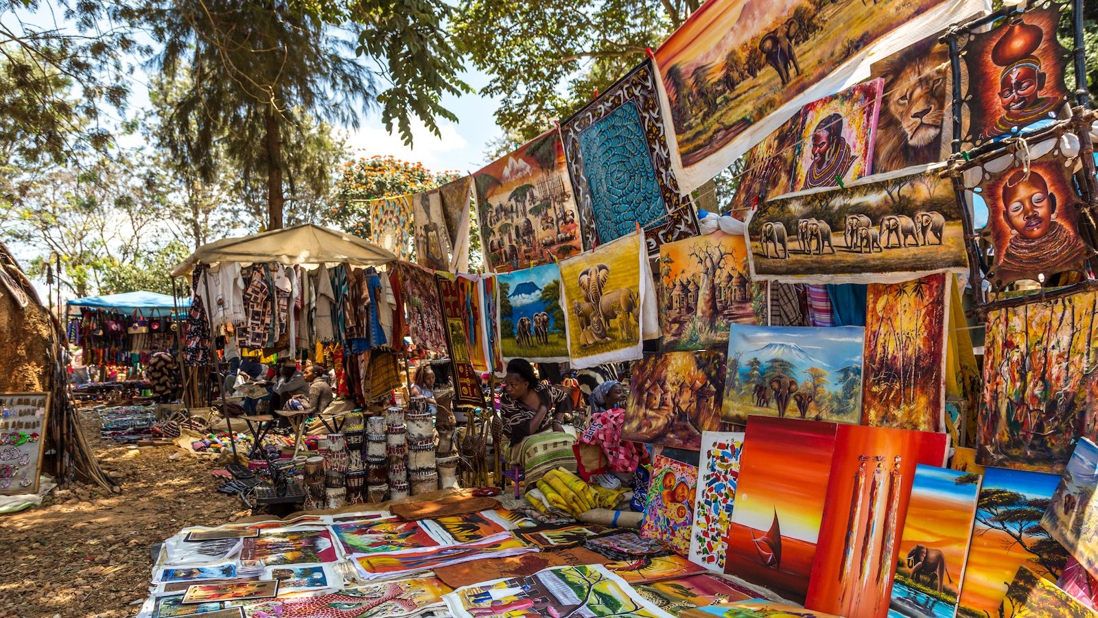 Local Markets & Street Food Spots in Nairobi
