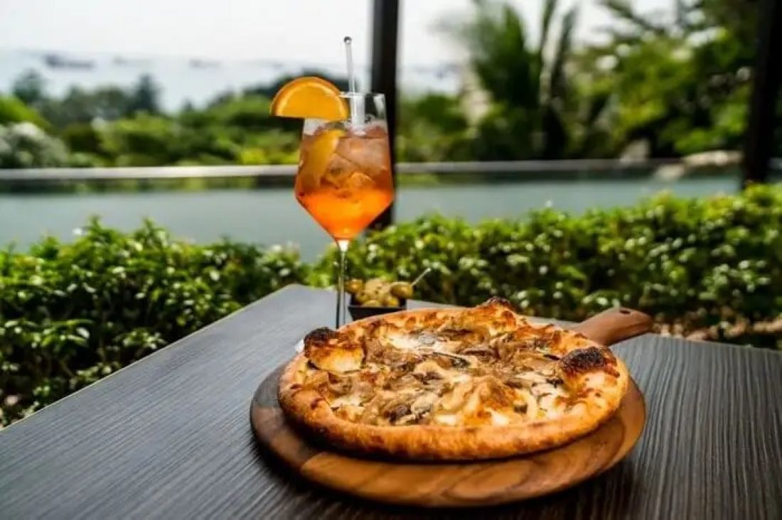 Must try Local Foods and Restaurants in Sentosa