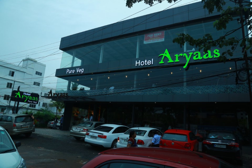 Popular Indian Restaurants in Alleppey