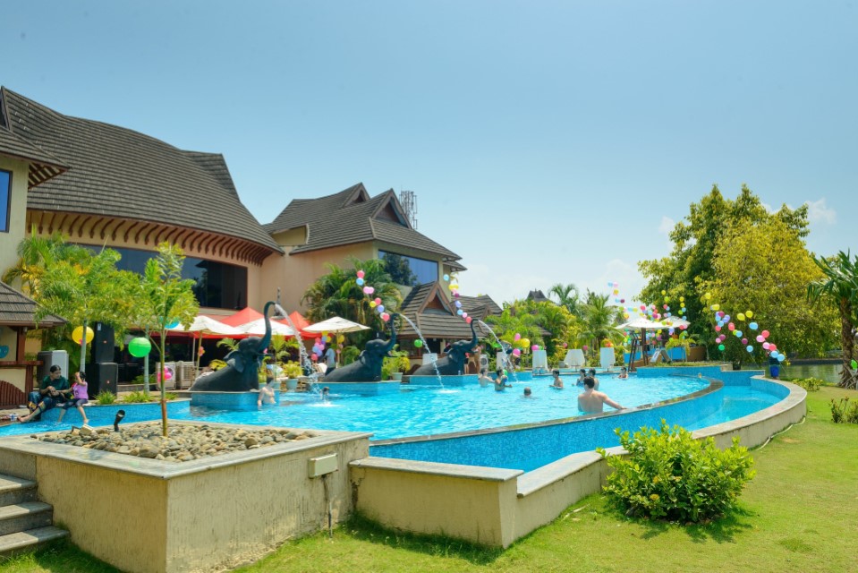 Popular Indian Restaurants in Kumarakom