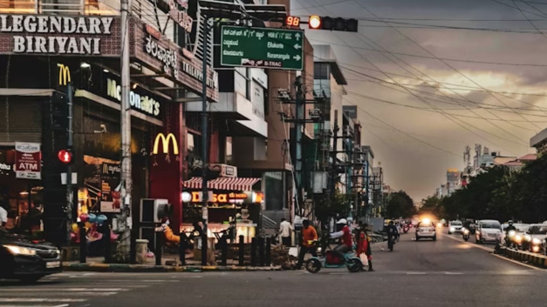 Local Markets & Street Food Spots in Bangalore