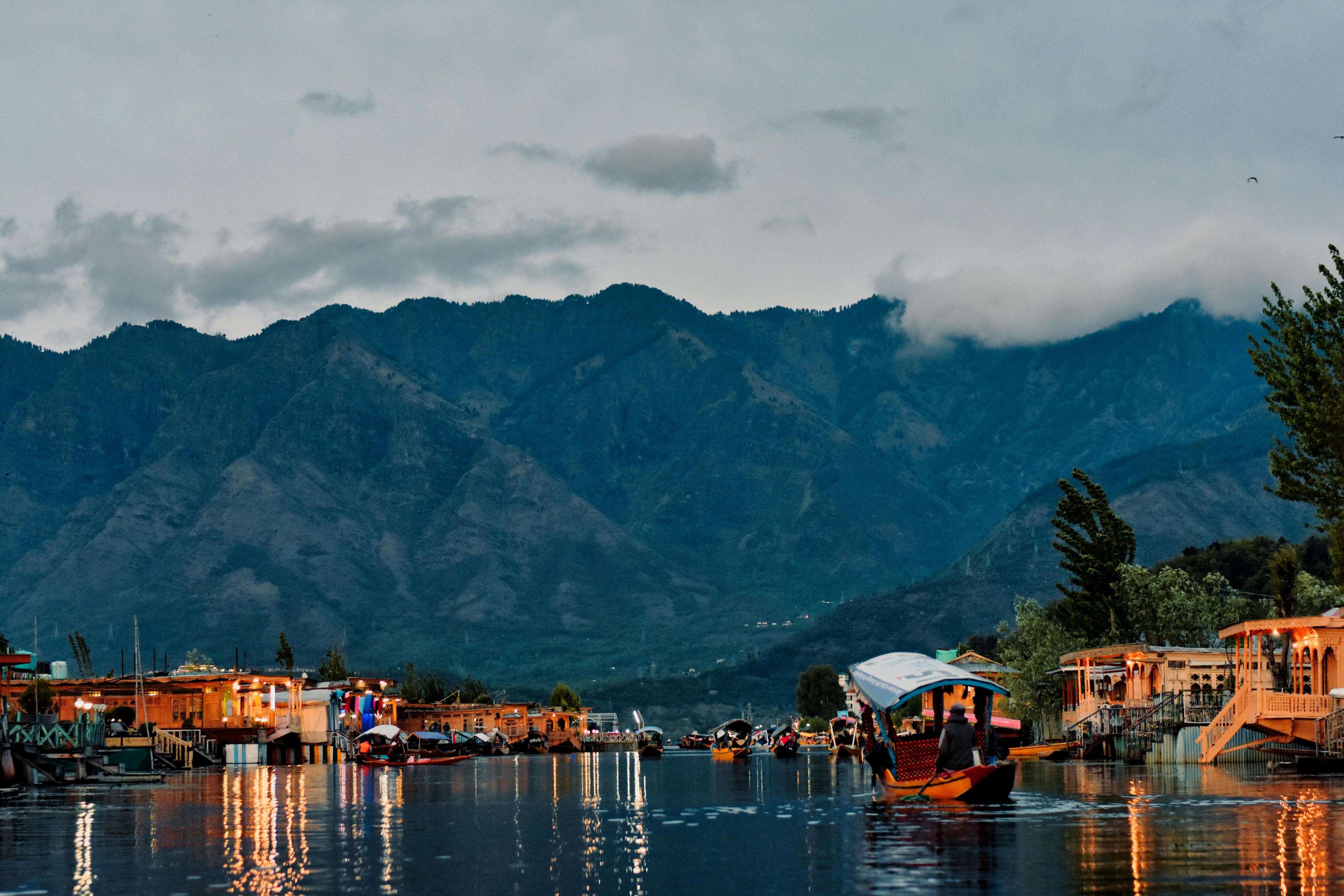 Best Time to Visit Kashmir